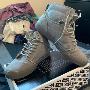 Mens Vans OTW style shoe size 11.5